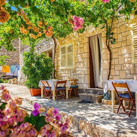 Stone House Dioniz Villa Brnistrova Luaran gambar