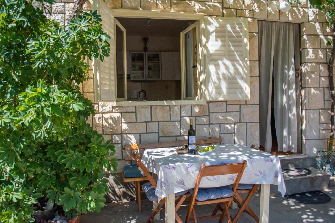 Stone House Dioniz Villa Brnistrova Luaran gambar